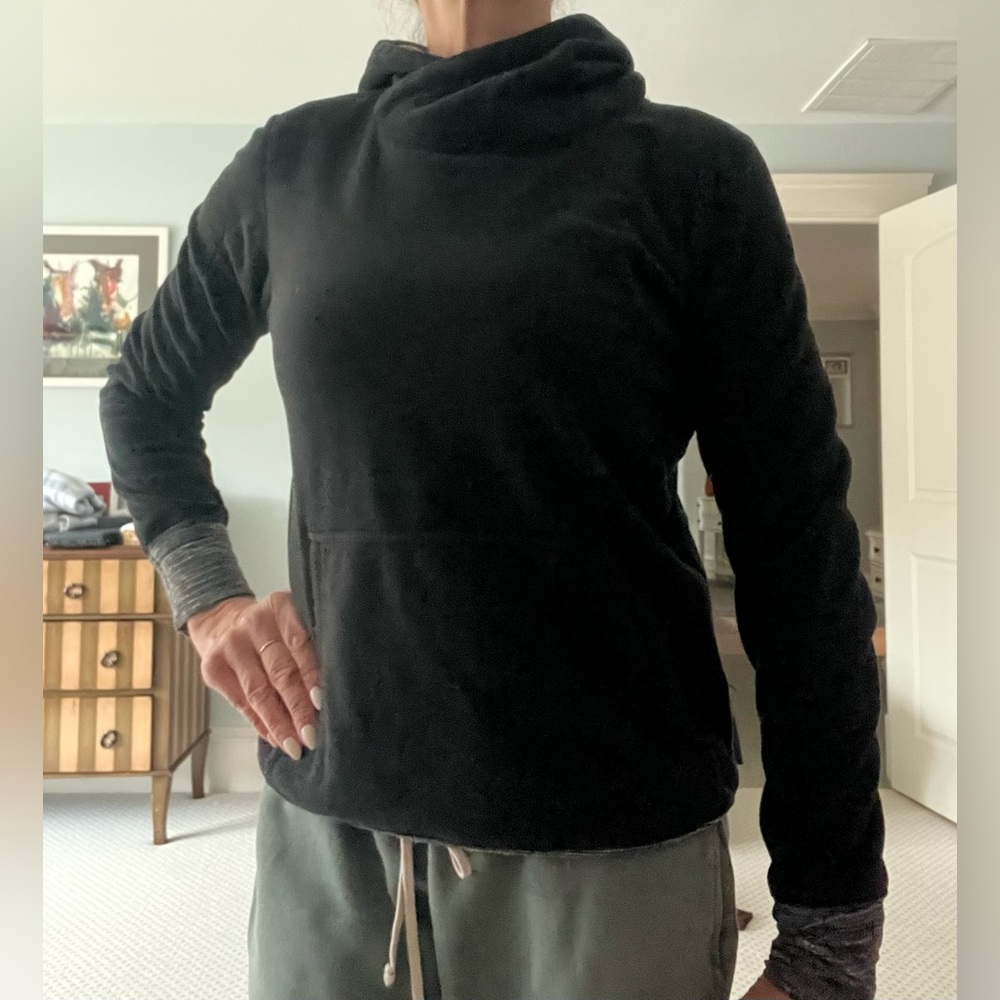 Lulu Lemon Scuba Sweatshirt